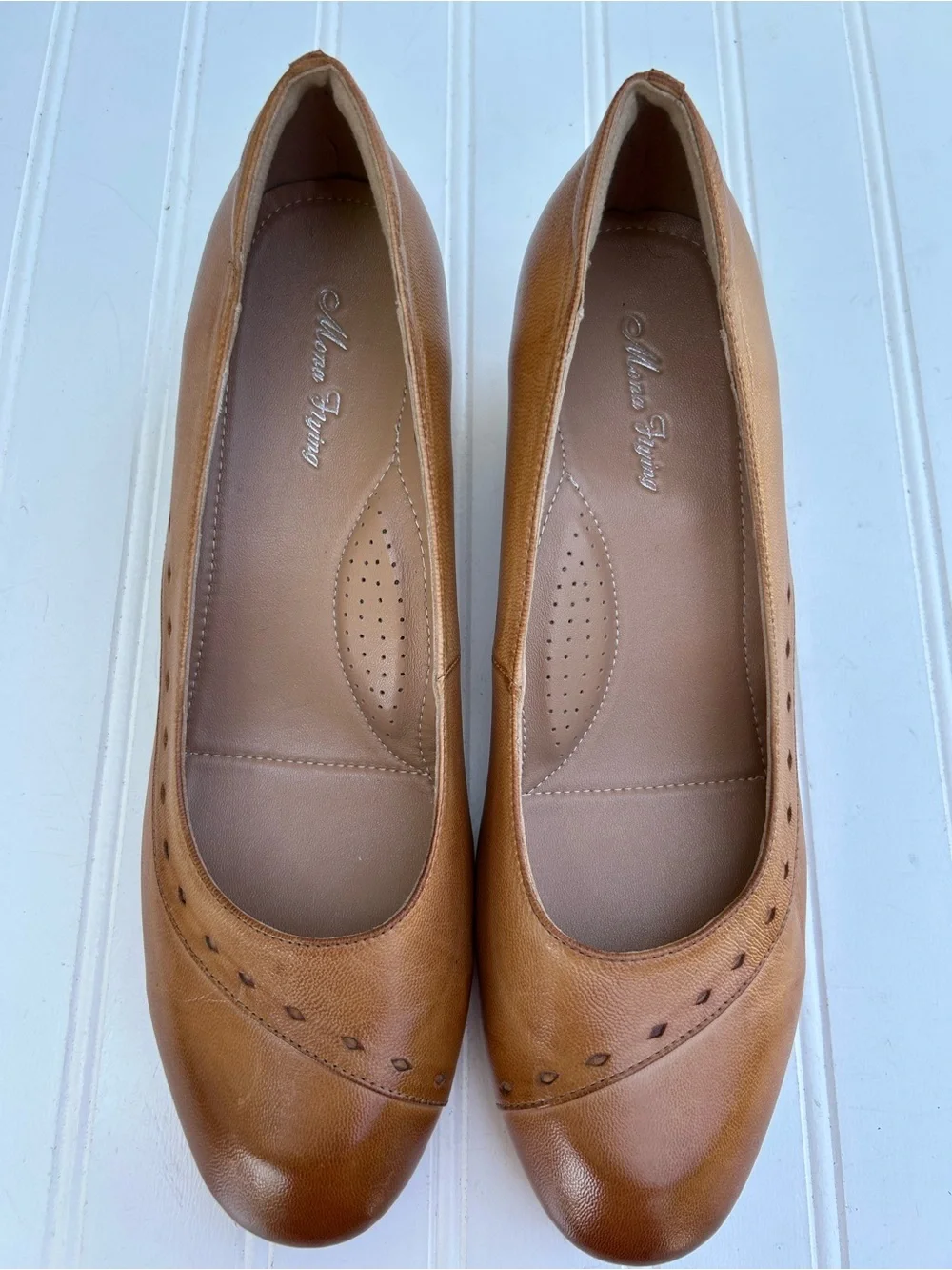 Mona Flying Shoes Wedge Heel Mid Leather Cognac Brown Round Toe Size 11 NWT